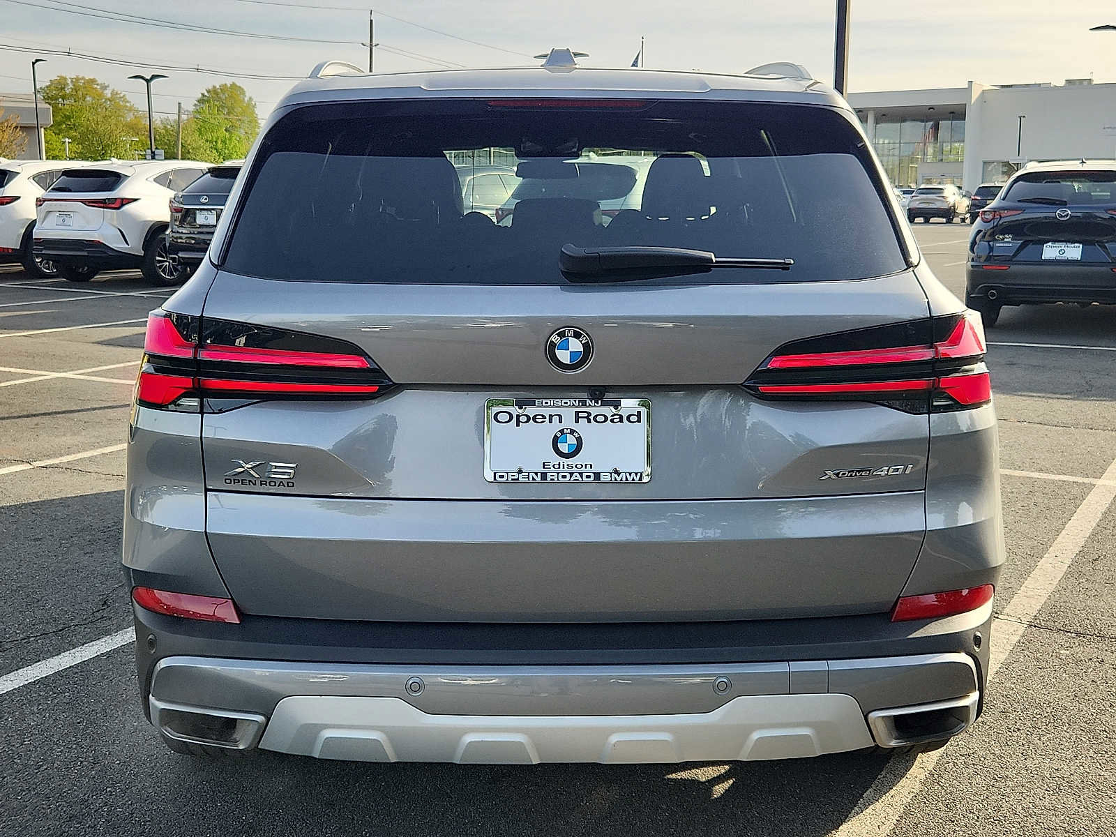 Certified 2024 BMW X5 xDrive40i w/ Parking Assistance Package AWD/4WD image 5