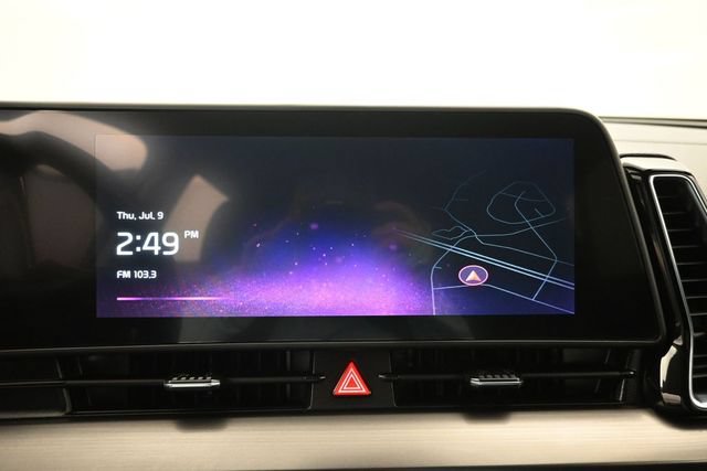 Used 2025 Kia Sportage EX FWD image 13