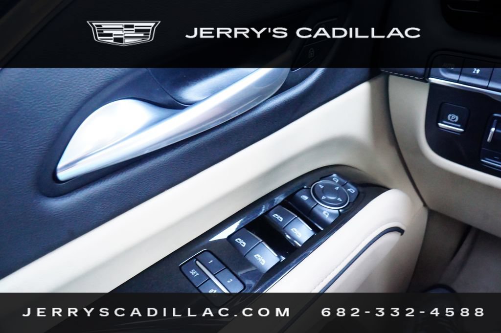 Used 2024 Cadillac Escalade Premium Luxury w/ Performance Package AWD/4WD image 19