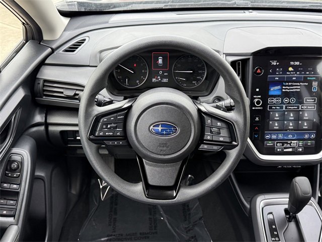 Used 2025 Subaru Crosstrek 2.0i Premium image 11