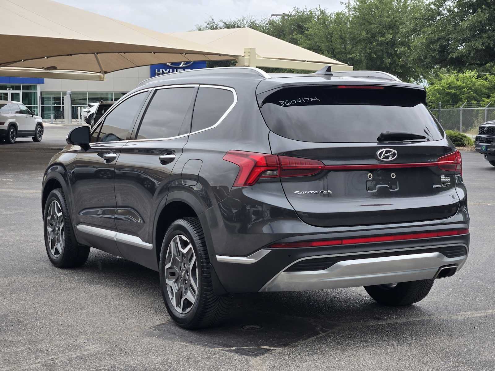 Used 2022 Hyundai Santa Fe Limited w/ Cargo Package AWD/4WD image 7