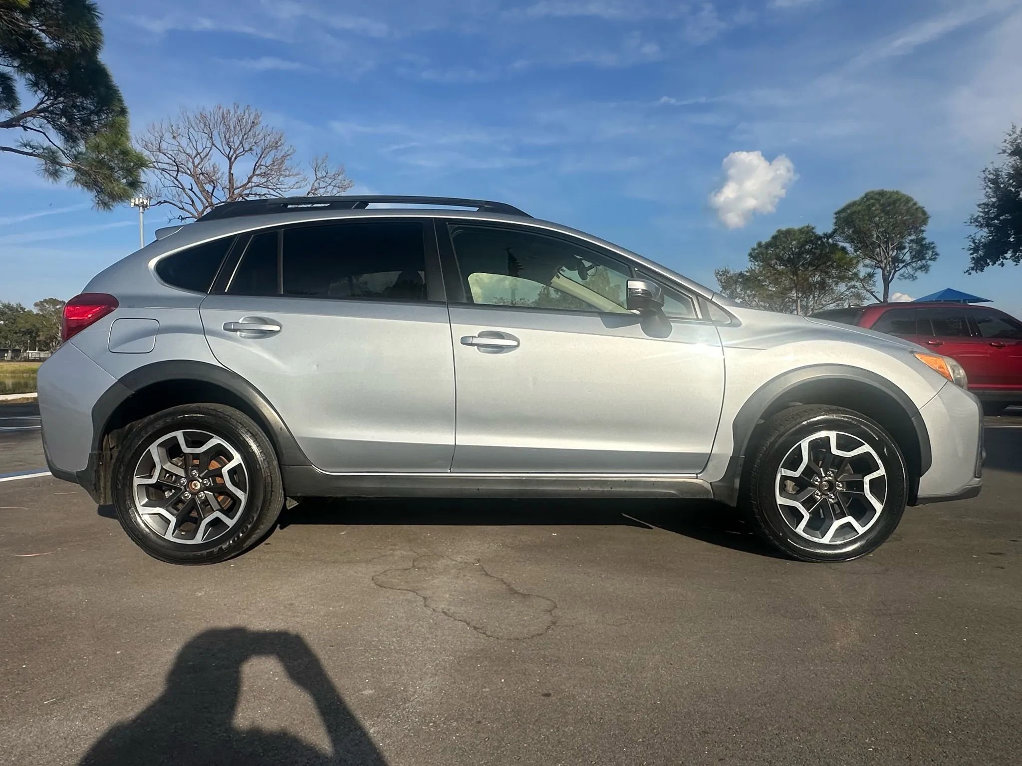 Used 2017 Subaru Crosstrek 2.0i Limited image 6