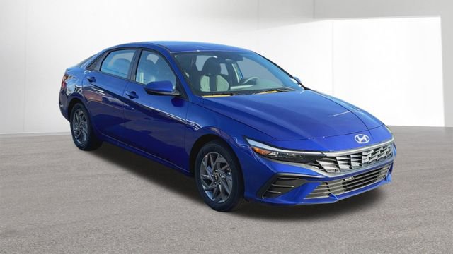New 2026 Hyundai Elantra Blue w/ Cargo Package image 2