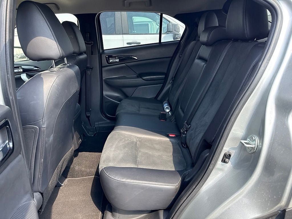 Used 2025 Mitsubishi Eclipse Cross SEL AWD/4WD image 8