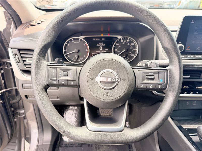 Used 2023 Nissan Rogue SV AWD/4WD image 11