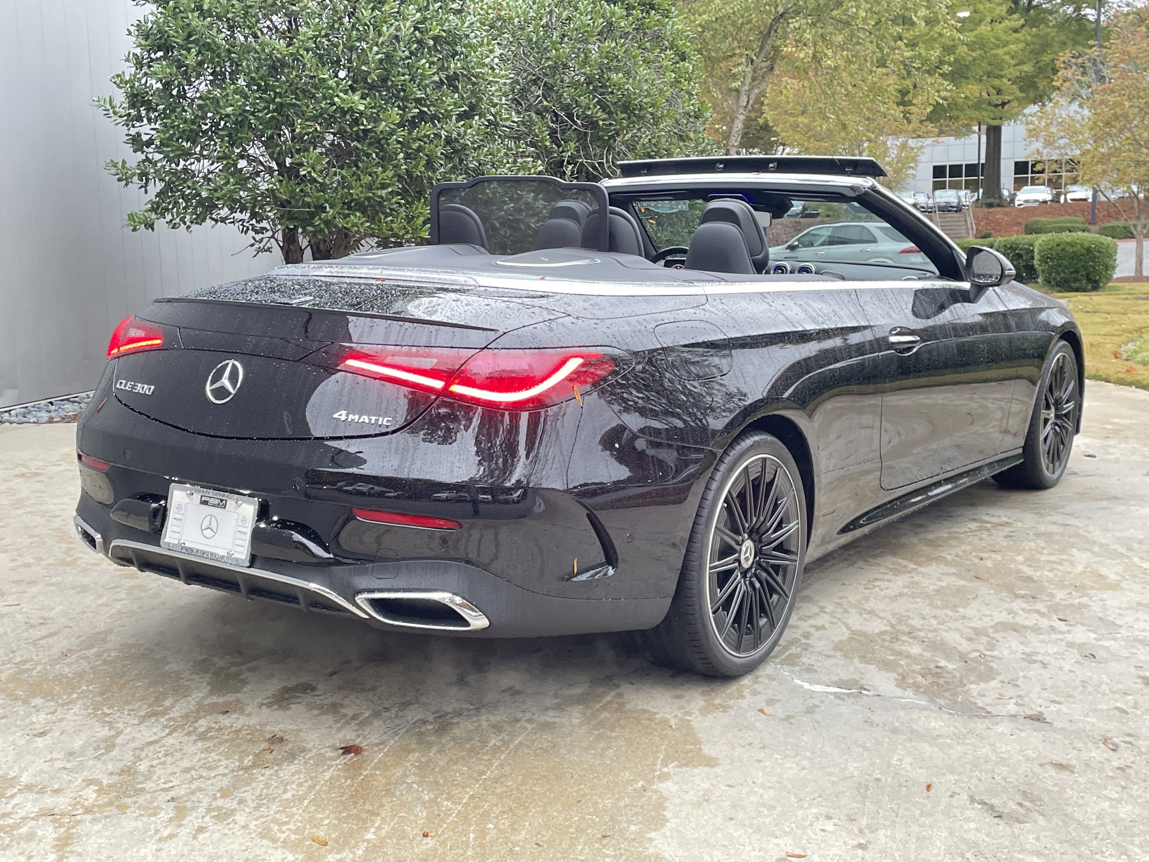 Certified 2024 Mercedes-Benz CLE 300 4MATIC Cabriolet image 11