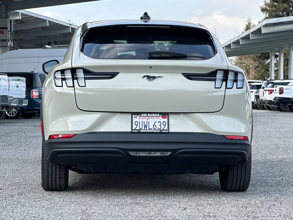 Certified 2025 Ford Mustang Mach-E Select image 5