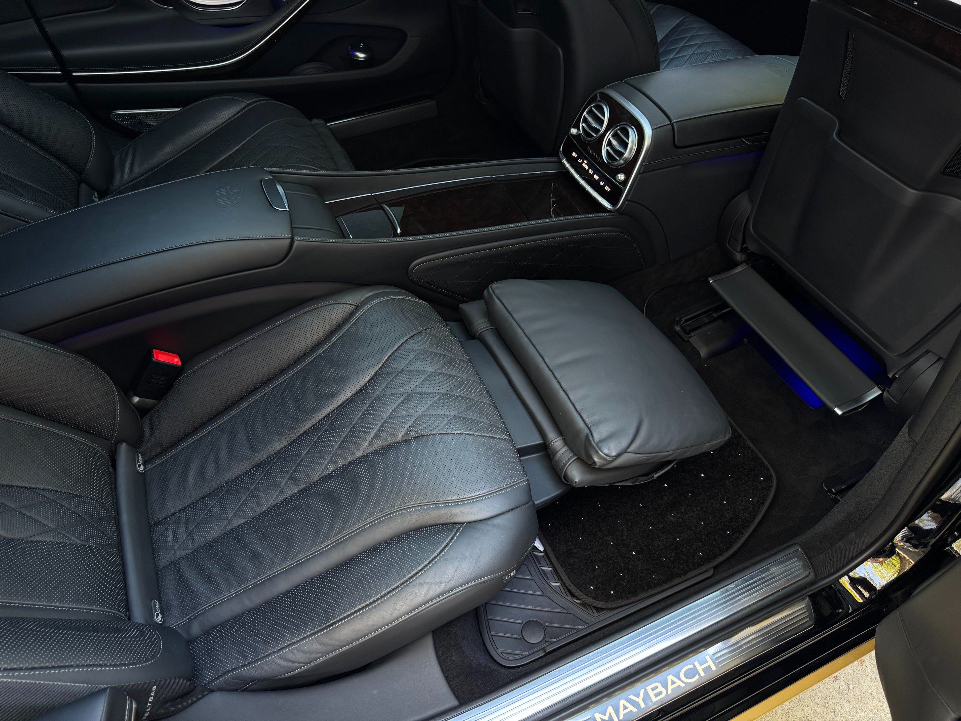 Used 2020 Mercedes-Benz Maybach S 650 image 62