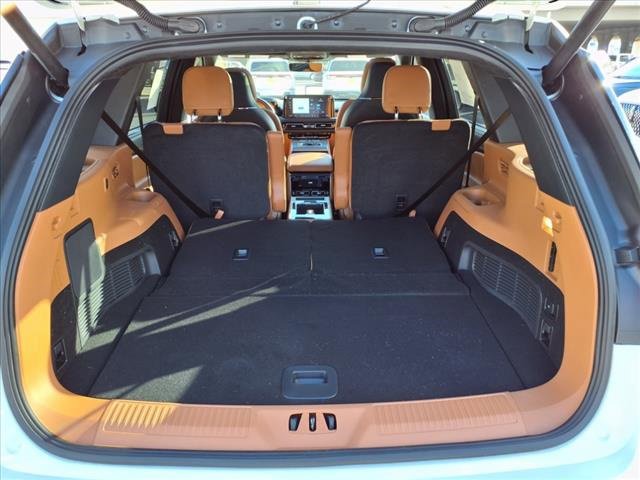 New 2025 Lincoln Aviator Black Label image 16