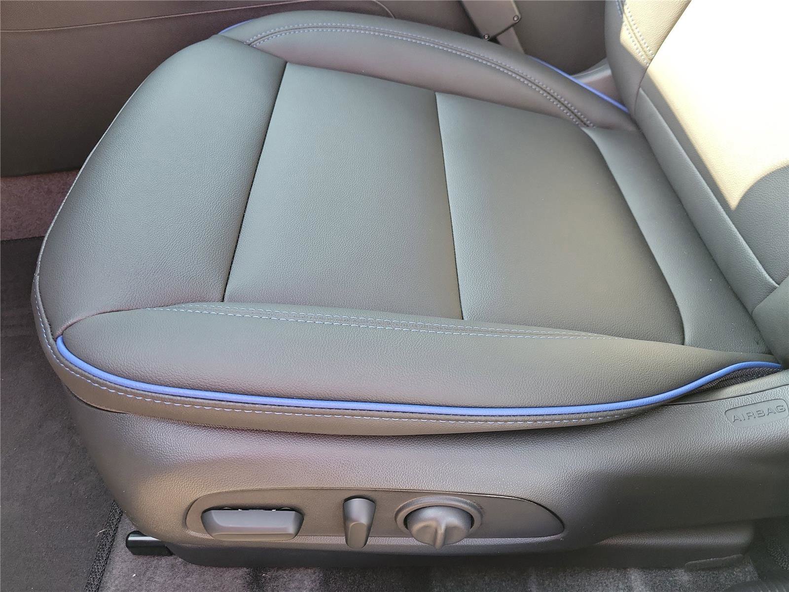 New 2026 Buick Envista Sport Touring w/ Convenience I Package image 17