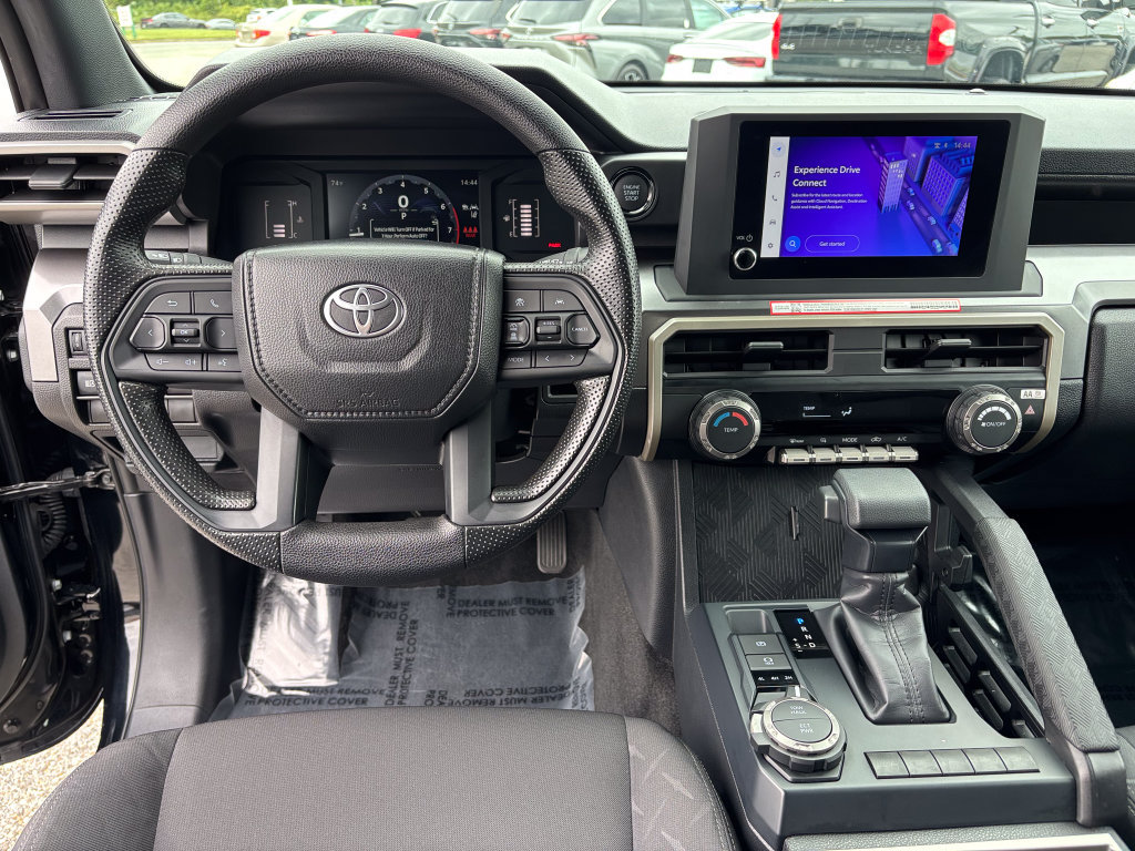 Certified 2025 Toyota Tacoma SR5 AWD/4WD image 21