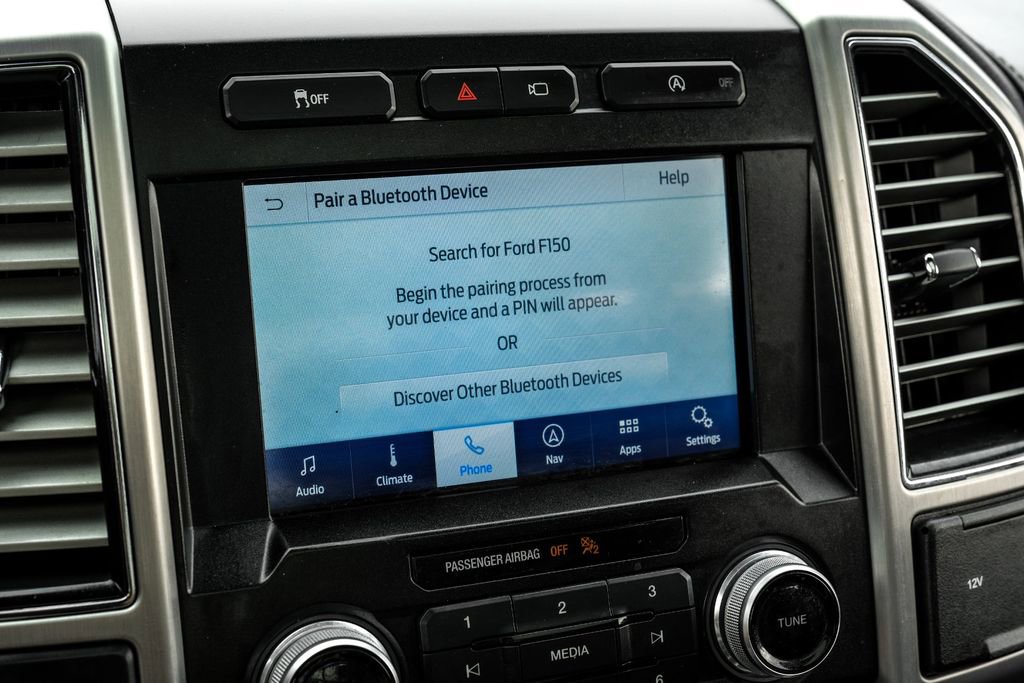 Used 2020 Ford F150 Platinum w/ Equipment Group 701A Luxury AWD/4WD image 36