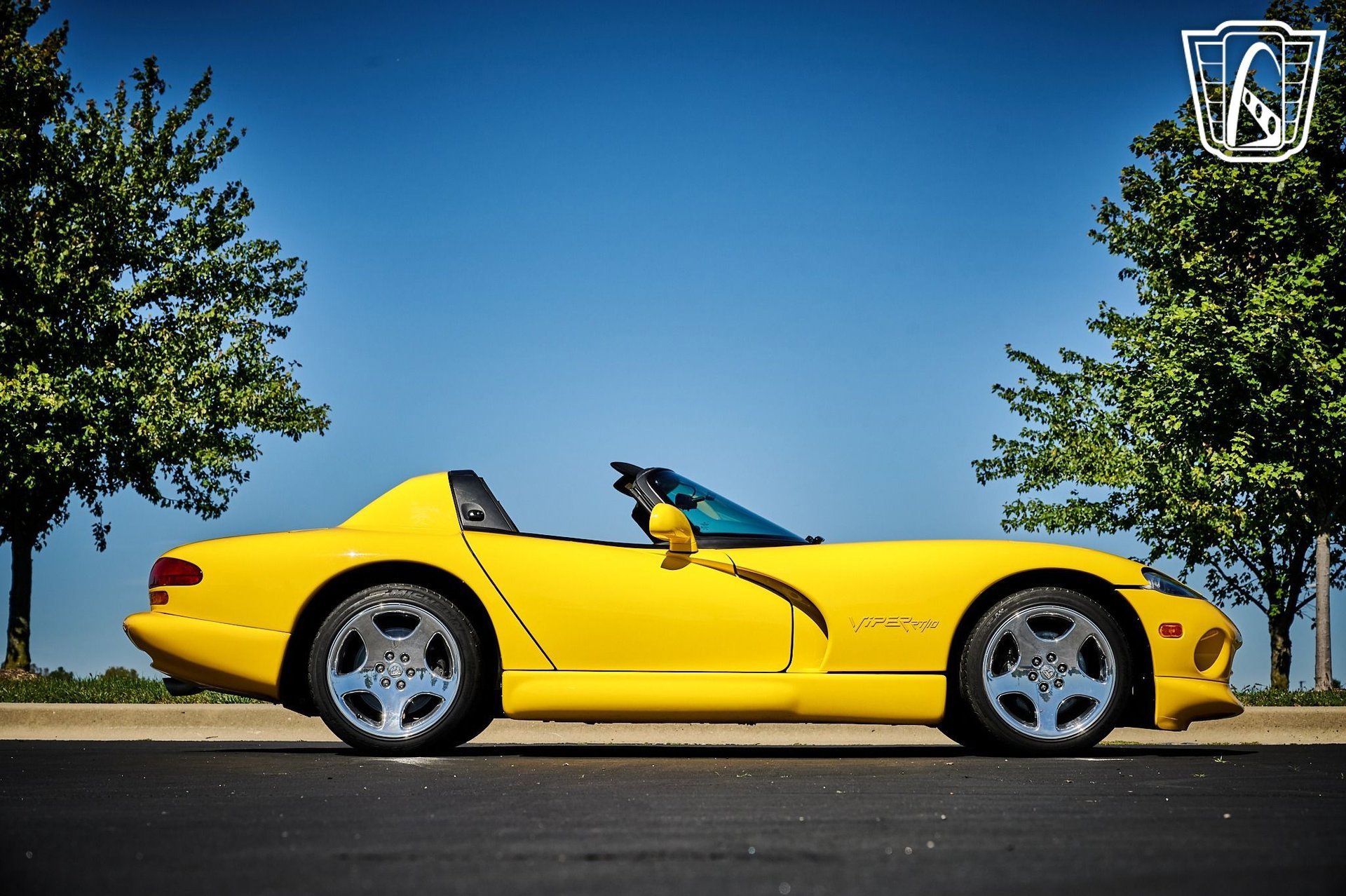 Used 2001 Dodge Viper RT/10 image 18