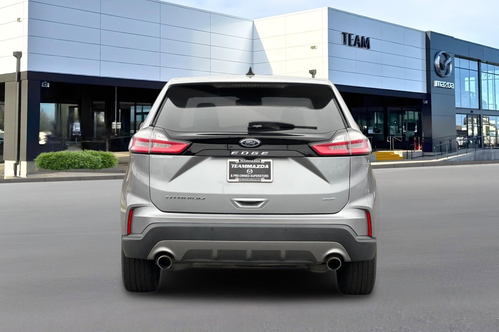 Used 2024 Ford Edge Titanium AWD/4WD image 5