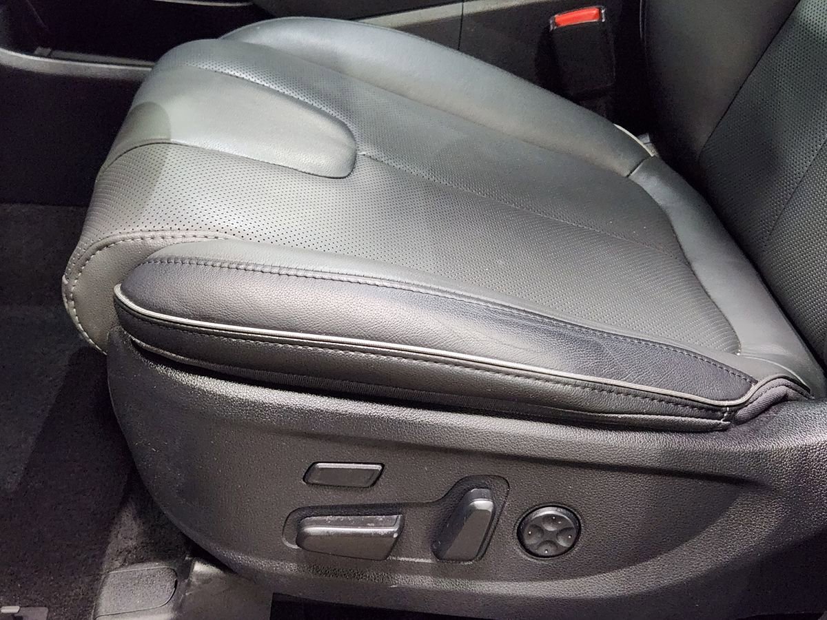 Used 2023 Hyundai Santa Fe Limited FWD image 44