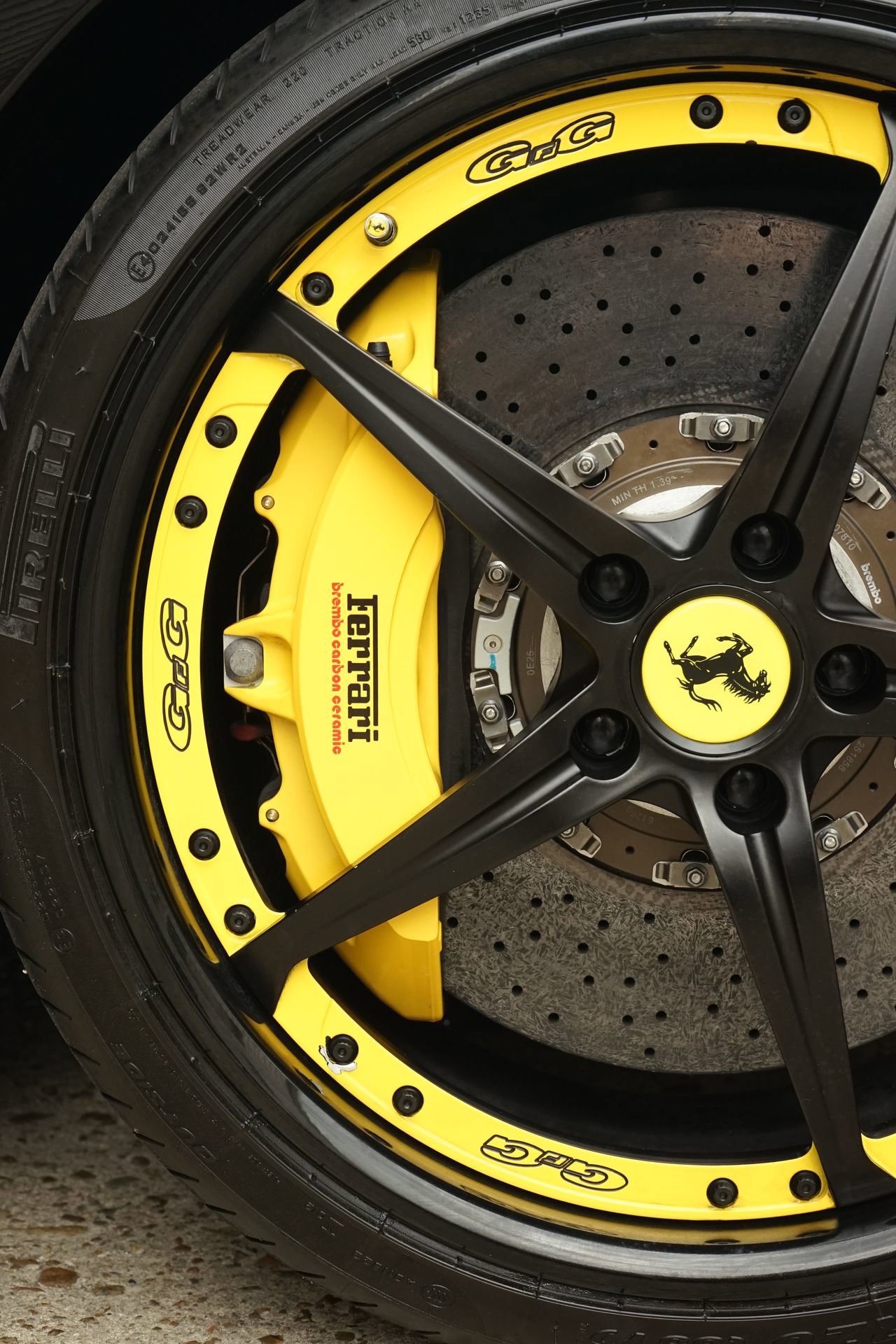 Used 2010 Ferrari 458 Italia Coupe image 32