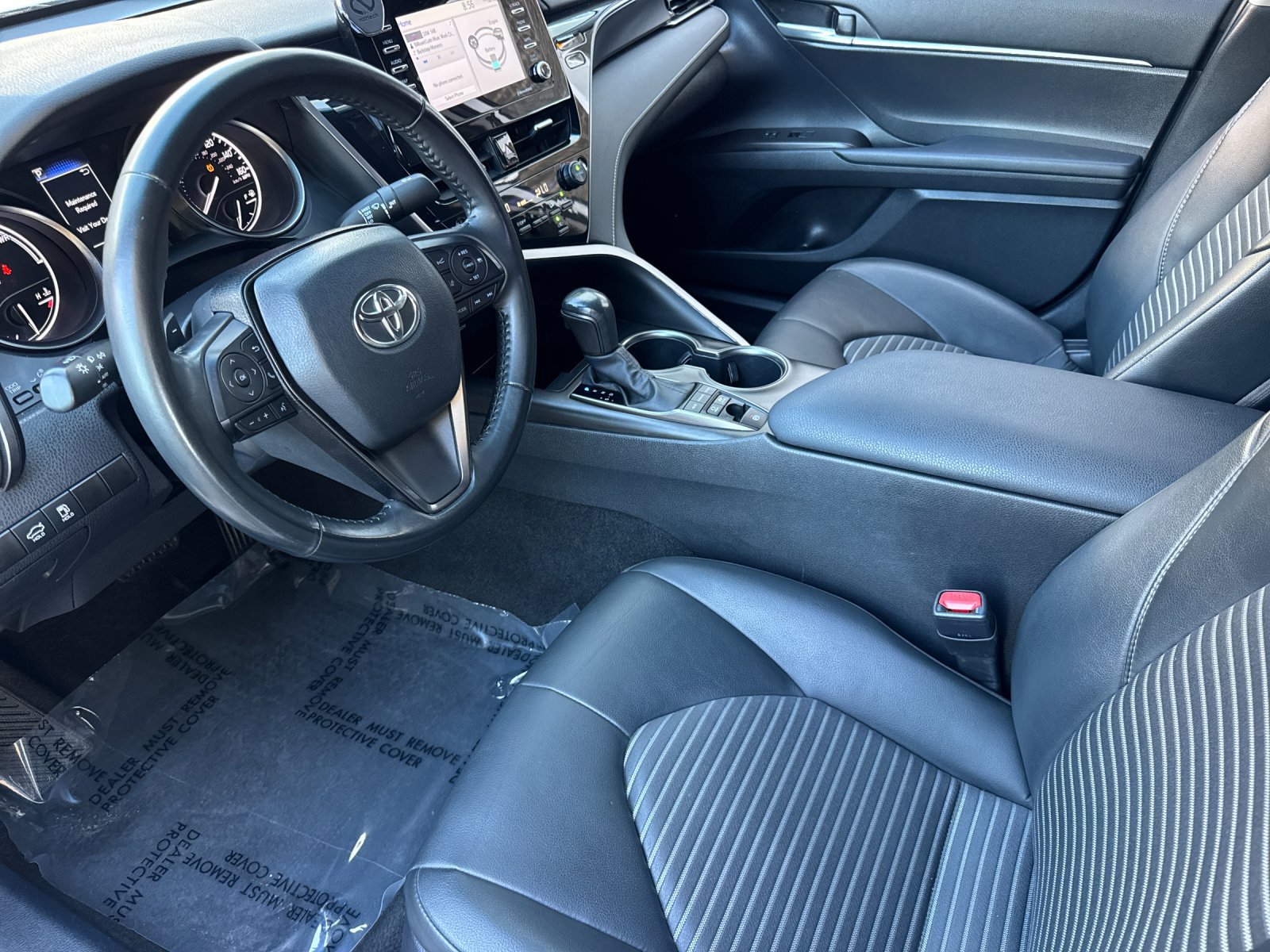 Used 2024 Toyota Camry SE w/ Convenience Package FWD image 9