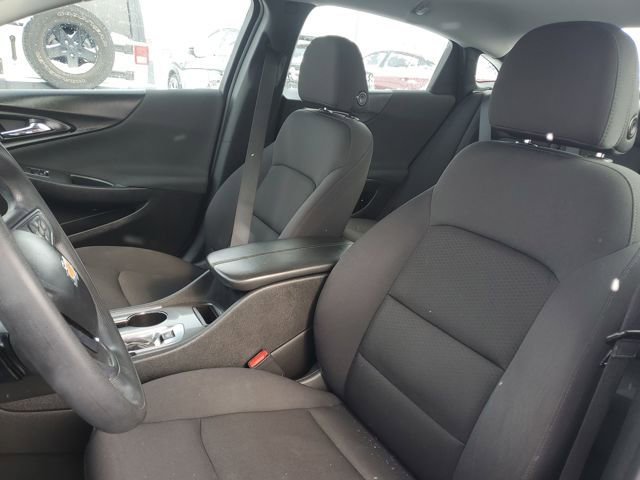 Used 2022 Chevrolet Malibu LT image 5