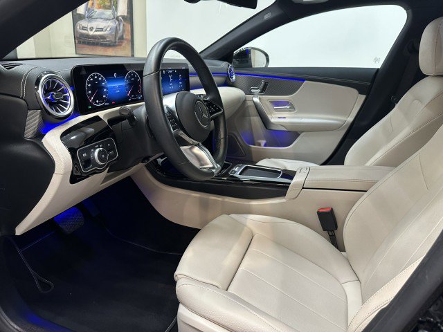 Used 2025 Mercedes-Benz CLA 250 image 6