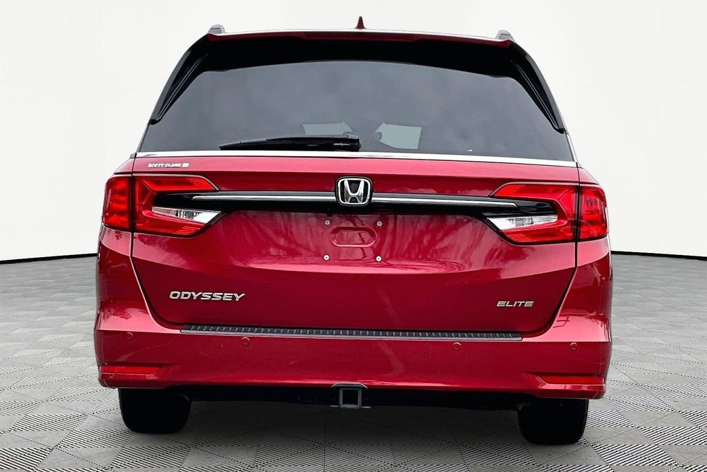 Used 2024 Honda Odyssey Elite image 7