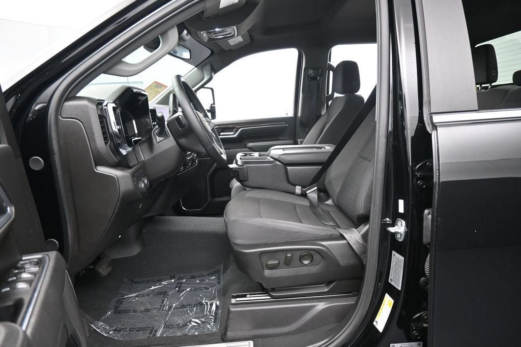 Used 2025 Chevrolet Silverado 2500 LT w/ Z71 Chrome Sport Edition AWD/4WD image 11