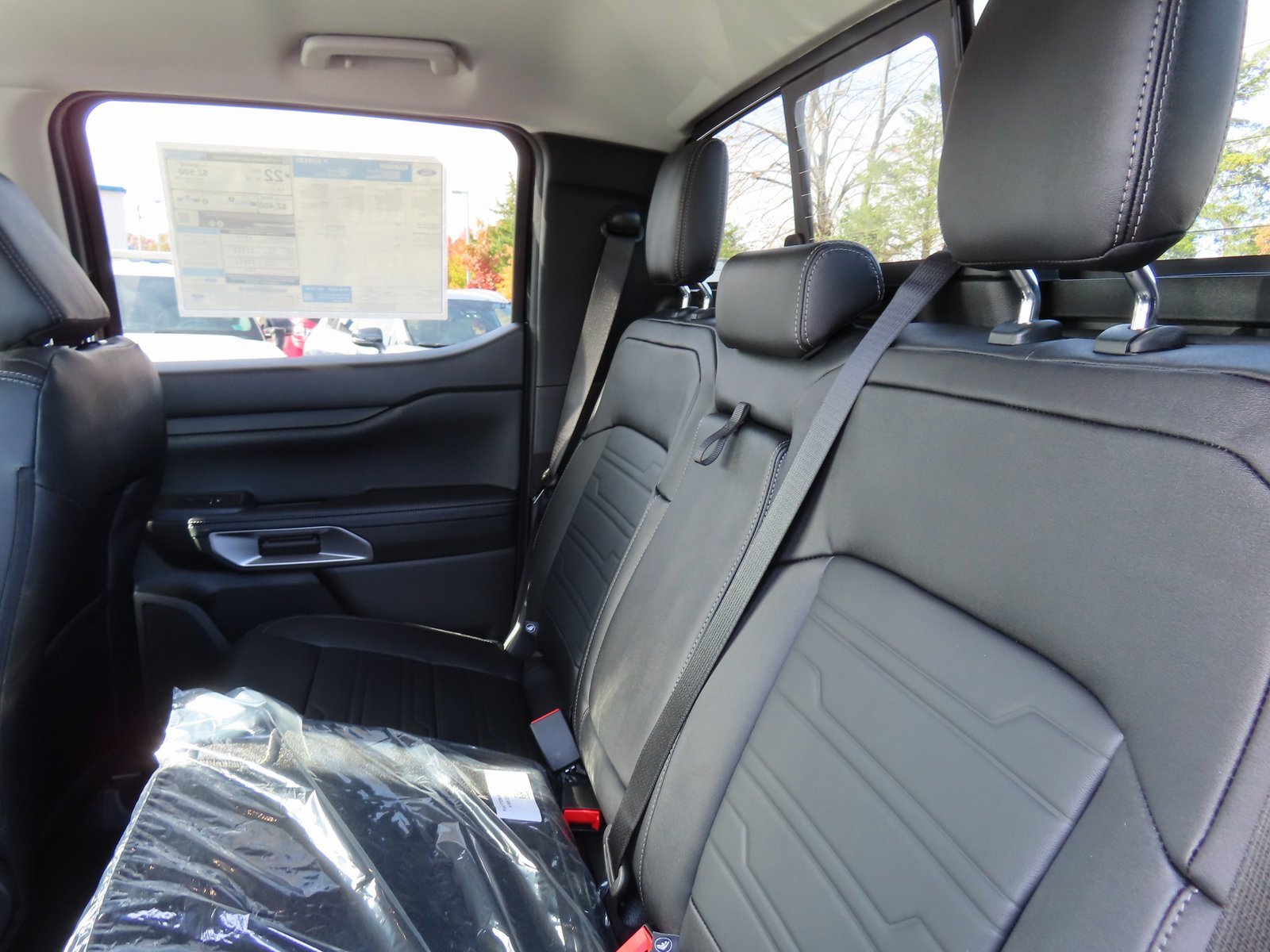 New 2025 Ford Ranger Lariat w/ Trailer Tow Package image 16