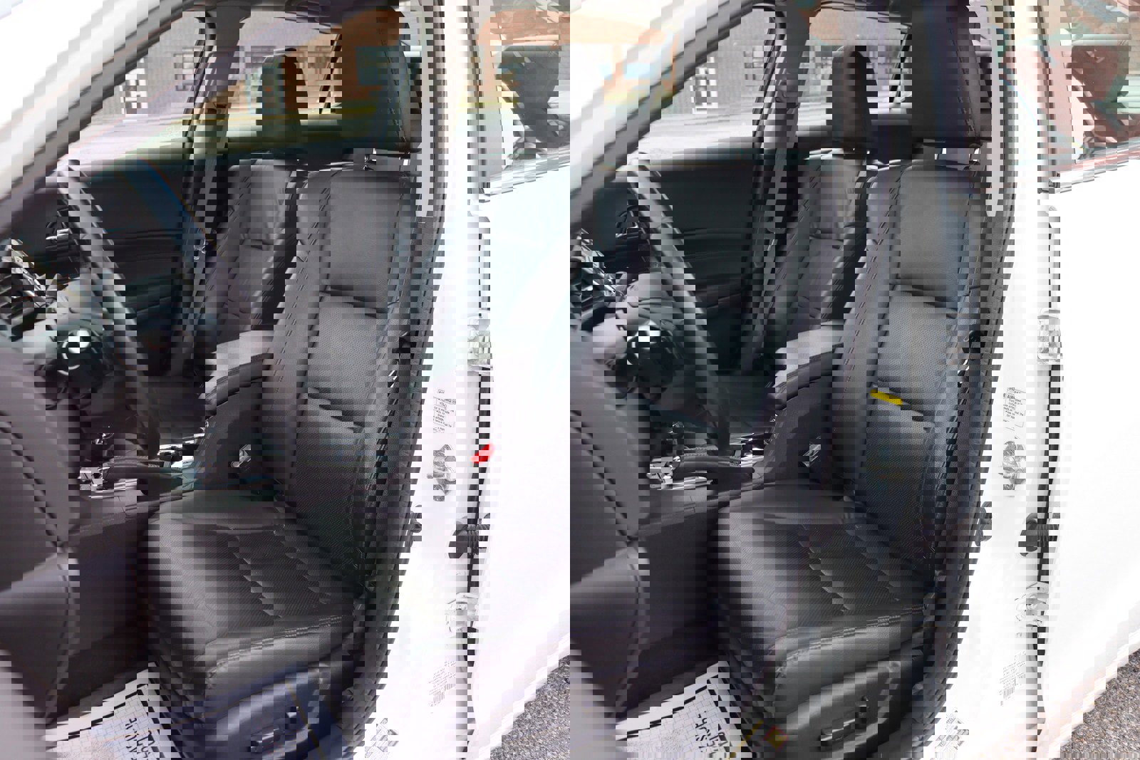 Used 2013 Acura ILX w/ Technology Package image 12