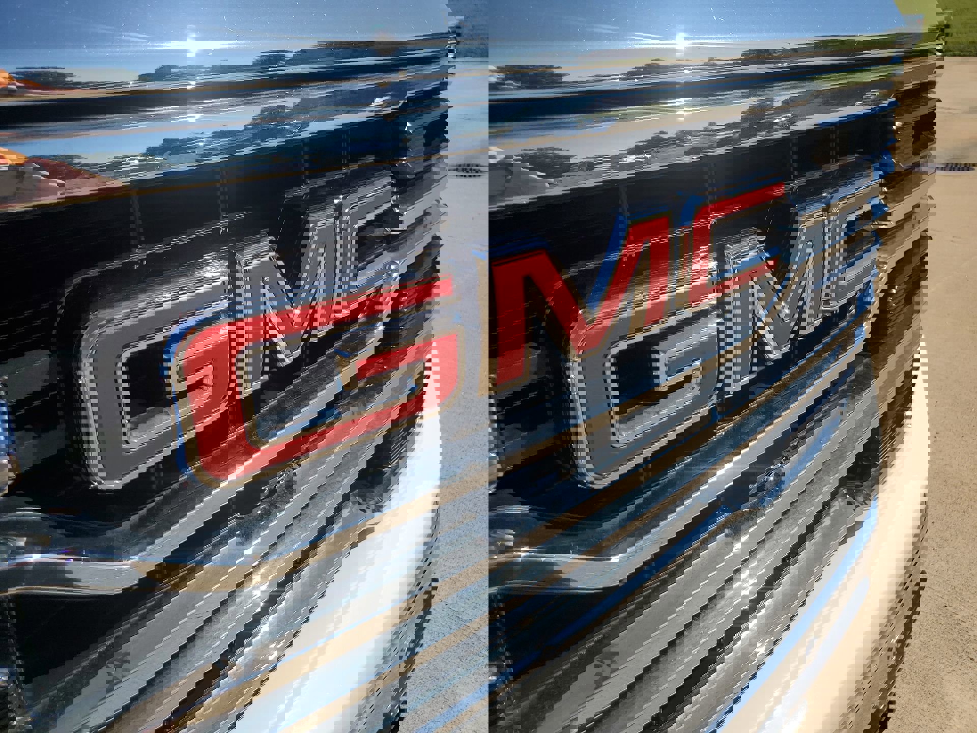 Certified 2023 GMC Sierra 1500 SLT w/ SLT Premium Plus Package image 37