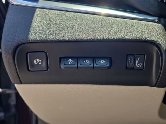 Certified 2023 Buick Enclave Avenir FWD image 25