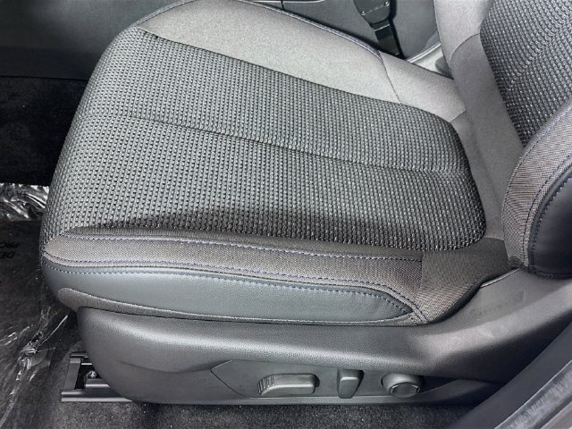 New 2026 Subaru Forester Premium AWD/4WD image 17