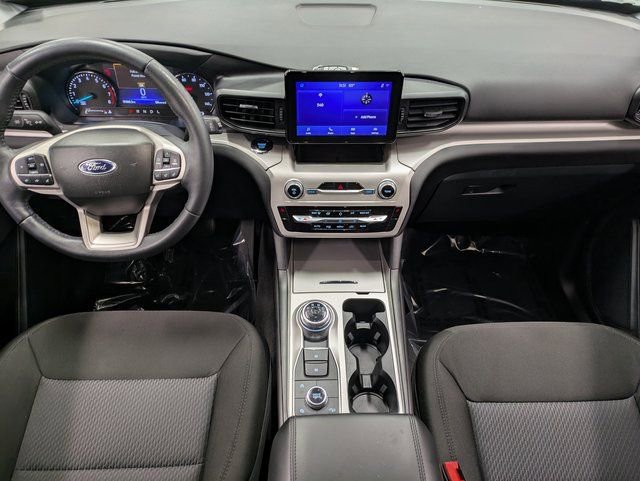 Certified 2023 Ford Explorer XLT image 22