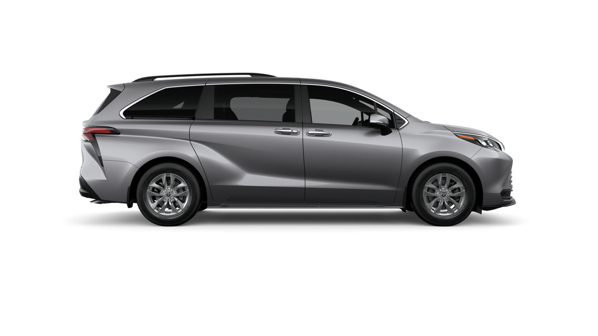 New 2026 Toyota Sienna XLE AWD/4WD image 12