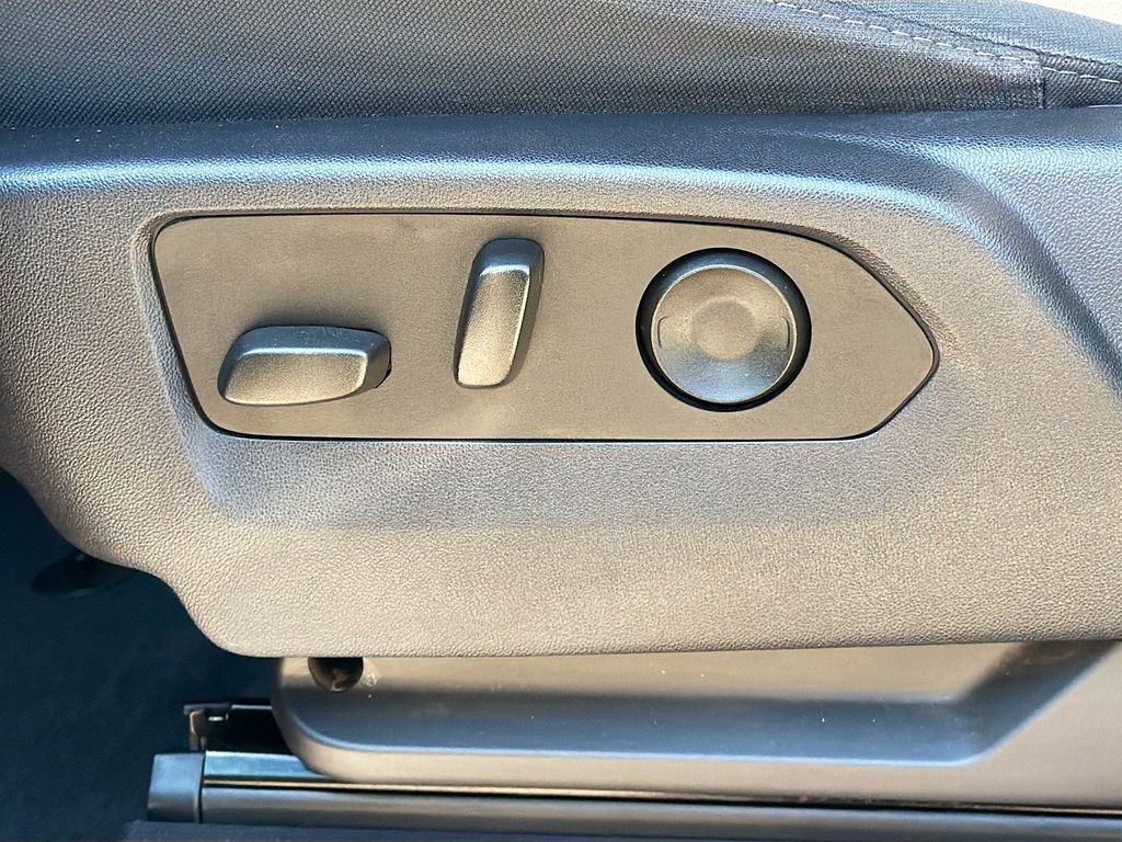 Used 2024 Chevrolet Silverado 1500 RST w/ Z71 Off-Road Package image 26