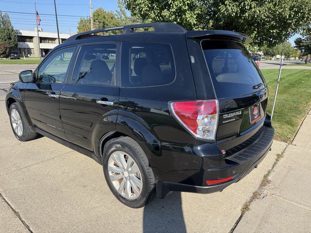 Used 2012 Subaru Forester 2.5X Premium AWD/4WD image 7