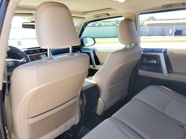 Used 2020 Toyota 4Runner SR5 Premium w/ Moonroof Package image 9