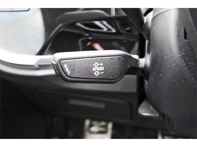 Used 2020 Audi Q3 2.0T Premium w/ Convenience Package image 17
