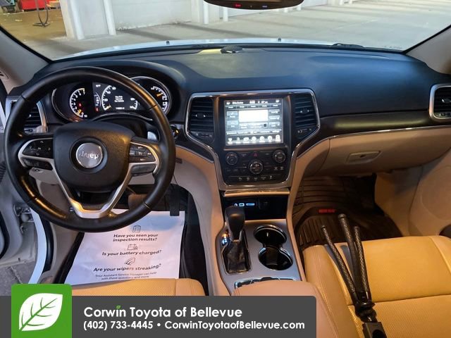 Used 2017 Jeep Grand Cherokee Limited w/ Luxury Group II image 12