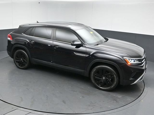 Used 2022 Volkswagen Atlas Cross Sport SE w/ Black Wheel Package image 43