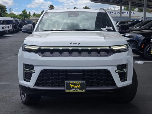 New 2026 Jeep Grand Wagoneer Limited AWD/4WD image 2