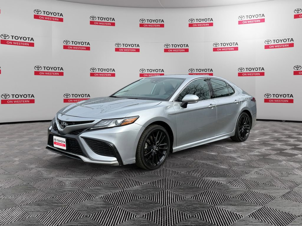 Used 2024 Toyota Camry XSE image 7