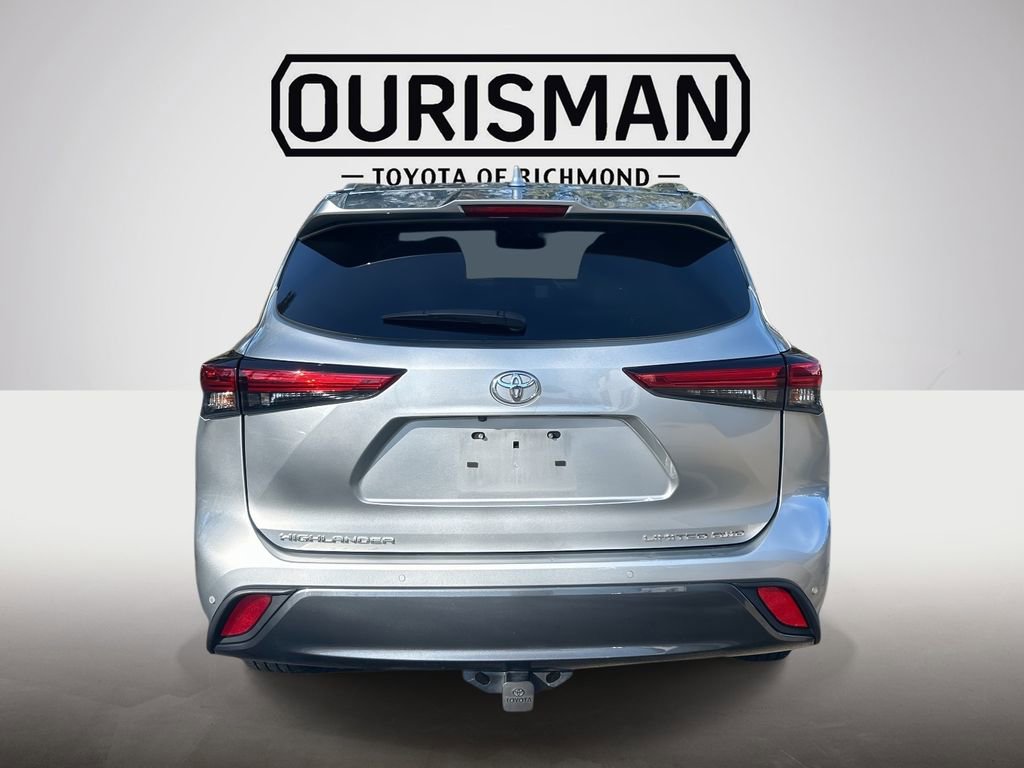 Used 2022 Toyota Highlander Limited image 5