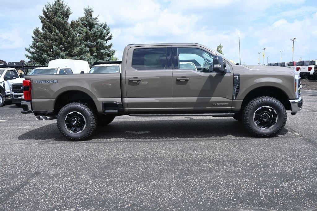 New 2026 Ford F350 Lariat w/ Tremor Off-Road Package AWD/4WD image 3