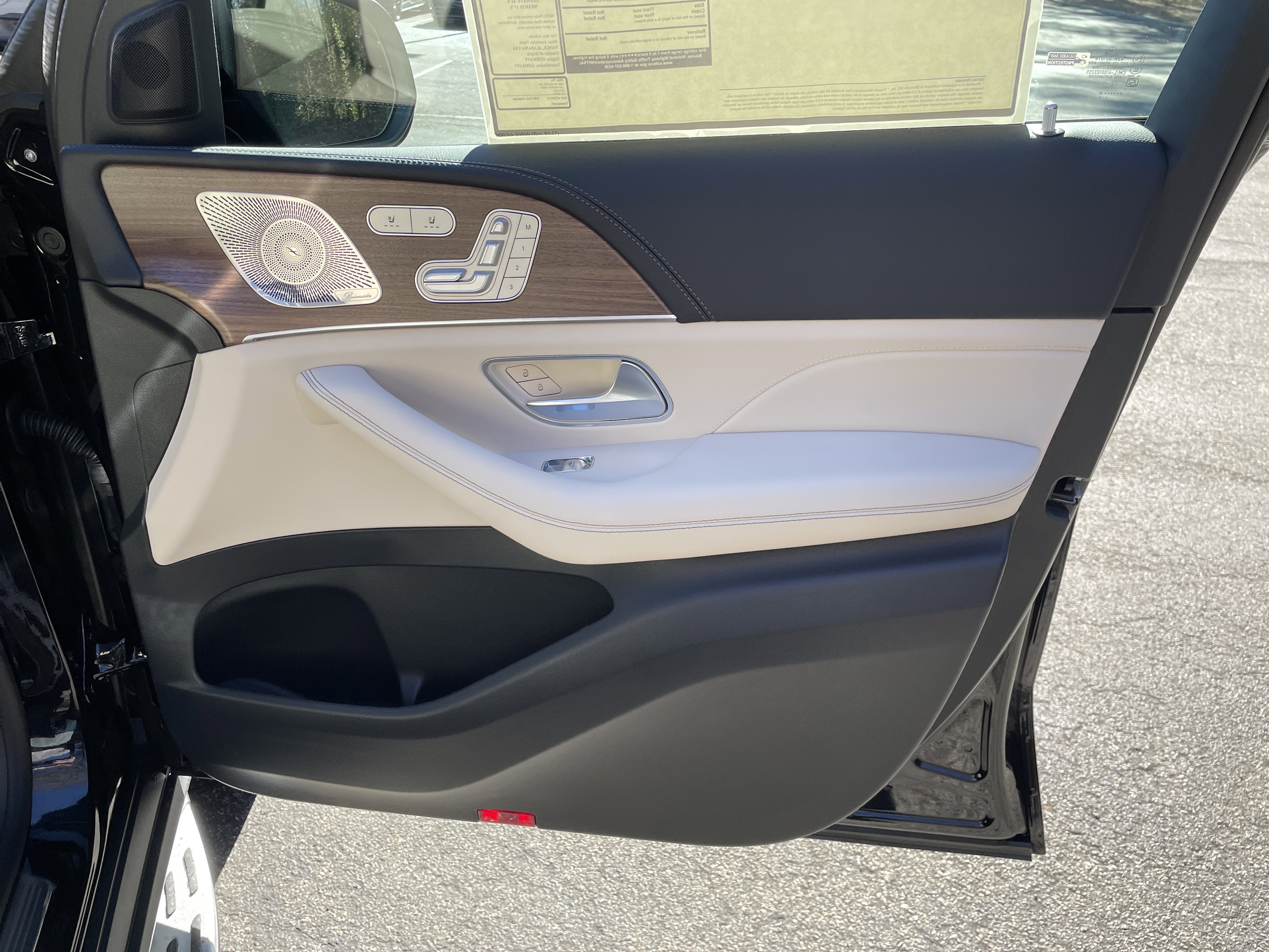 New 2026 Mercedes-Benz GLS 580 4MATIC image 44