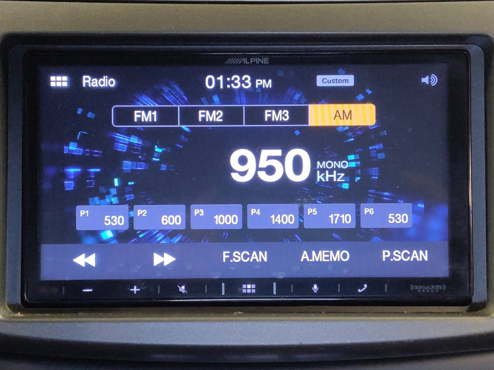 Used 2018 Nissan Sentra SV FWD image 25