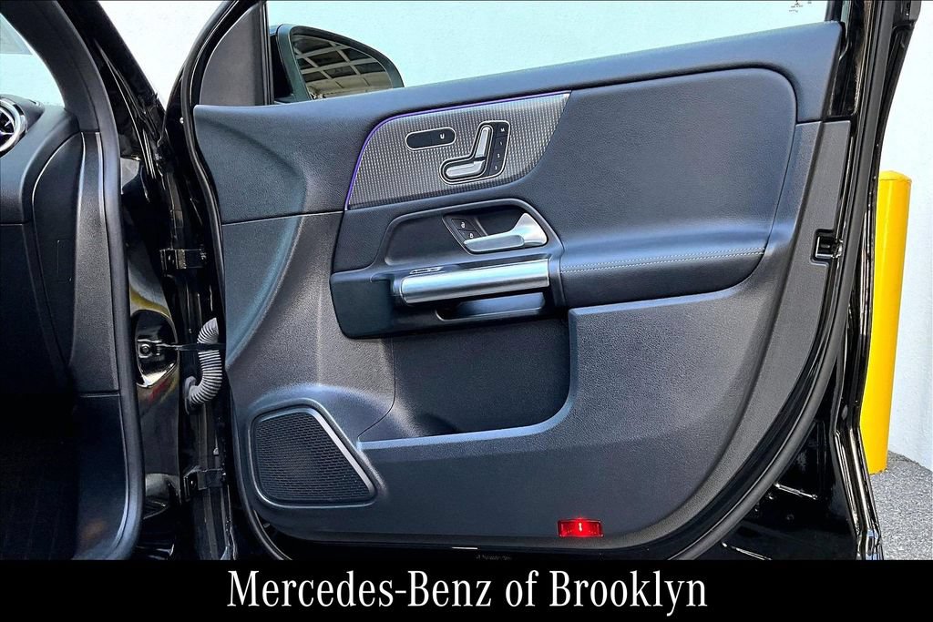 Certified 2023 Mercedes-Benz GLA 250 4MATIC image 25