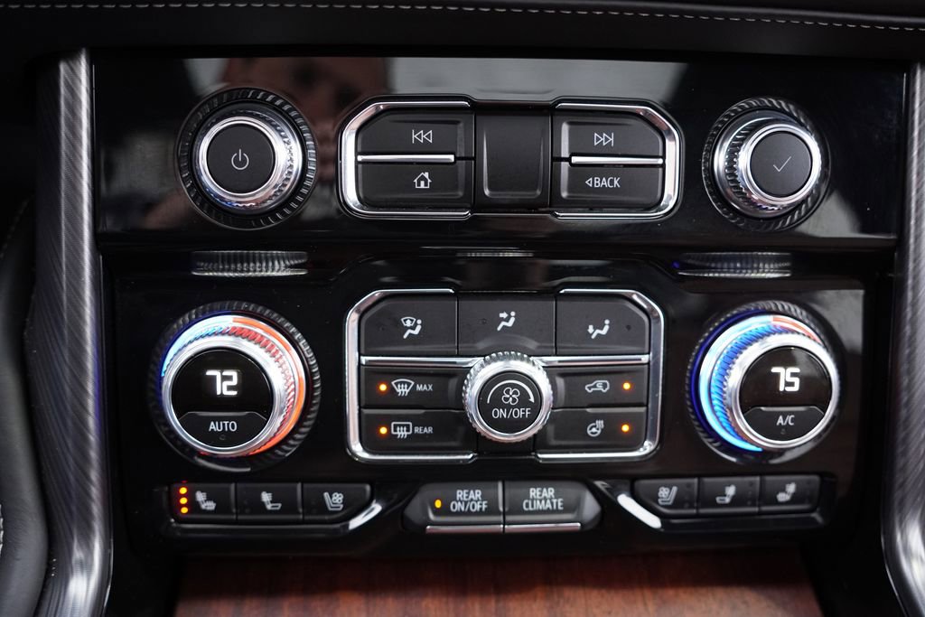 Certified 2024 GMC Yukon Denali Ultimate image 33