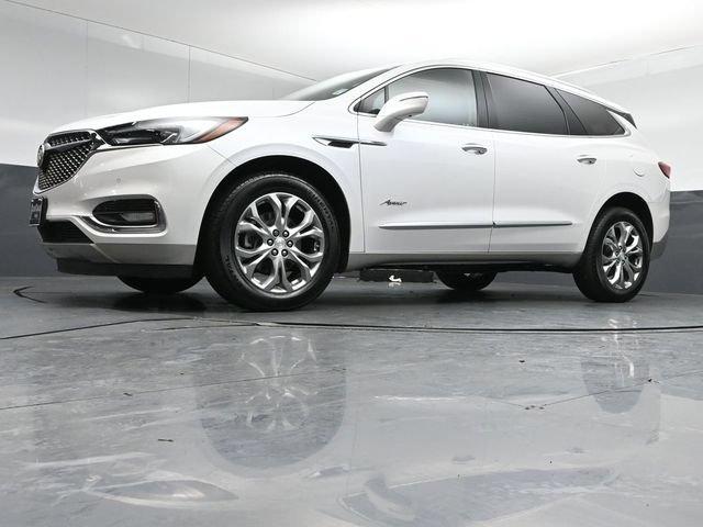 Used 2019 Buick Enclave Avenir w/ Avenir Technology Package AWD/4WD image 40