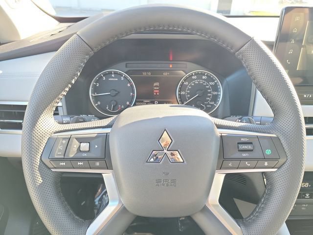 New 2026 Mitsubishi Outlander SE FWD image 24