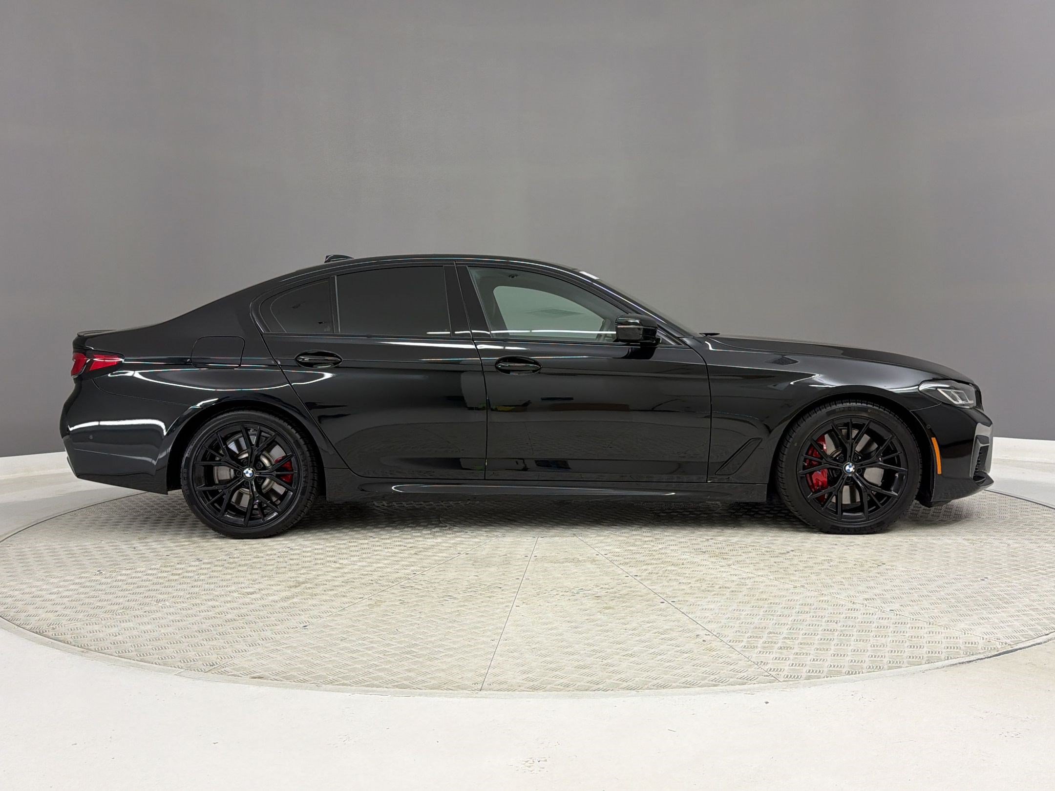 Used 2023 BMW 540i w/ M Sport Package RWD image 8