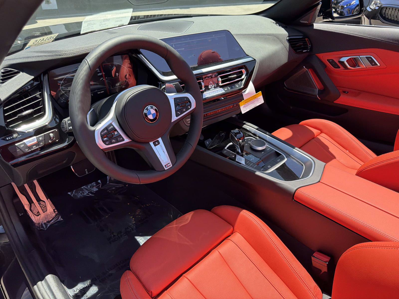 New 2026 BMW Z4 sDrive30i w/ Shadowloine Package RWD image 8